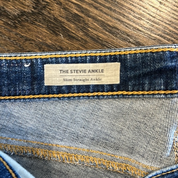 AG distressed jeans - Picture 5 of 6